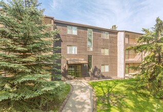 Building Photo - NAITside Court I Apartments