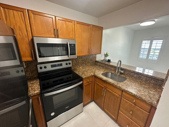 Foto del edificio - 755 SW 6th St