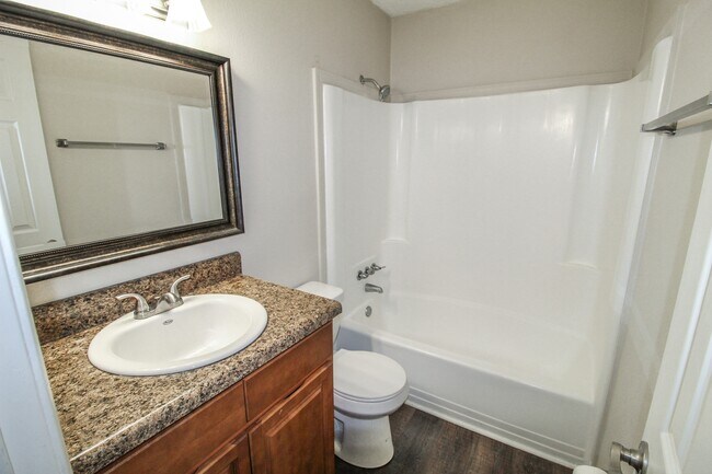 Foto del edificio - 431 Fair Rd