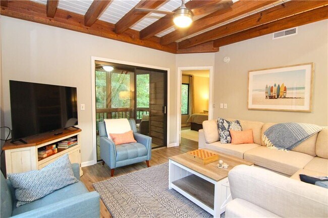 Building Photo - 875 Wimbledon Dr