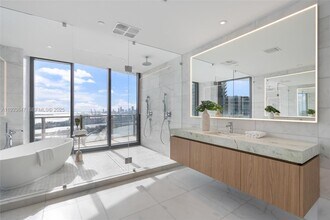 Building Photo - 500 Alton Rd