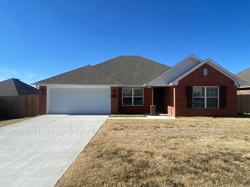 1013 Clearspring Ct, Gentry, AR 72734 House Rental in Gentry, AR