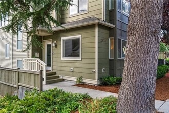Building Photo - 2817 14th Ave W
