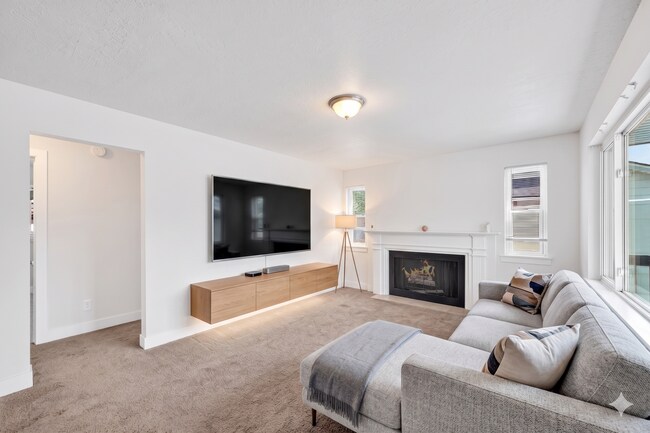 Foto del edificio - 7879 Oak St