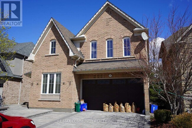 Photo du bâtiment - 151 Gillett Dr