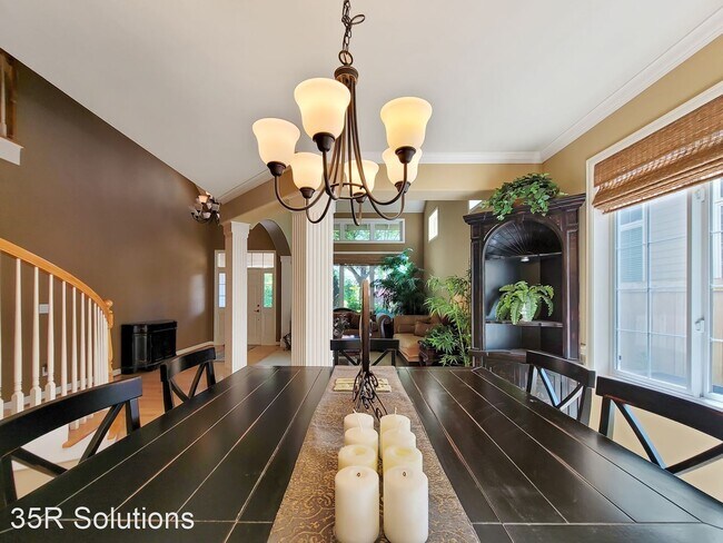 Building Photo - 4 br, 2.5 bath House - 27418 SE 8th Place