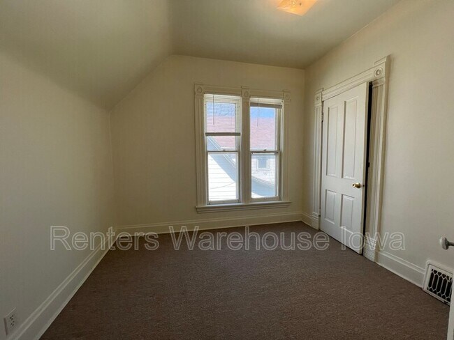 Foto del edificio - 1032 22nd St