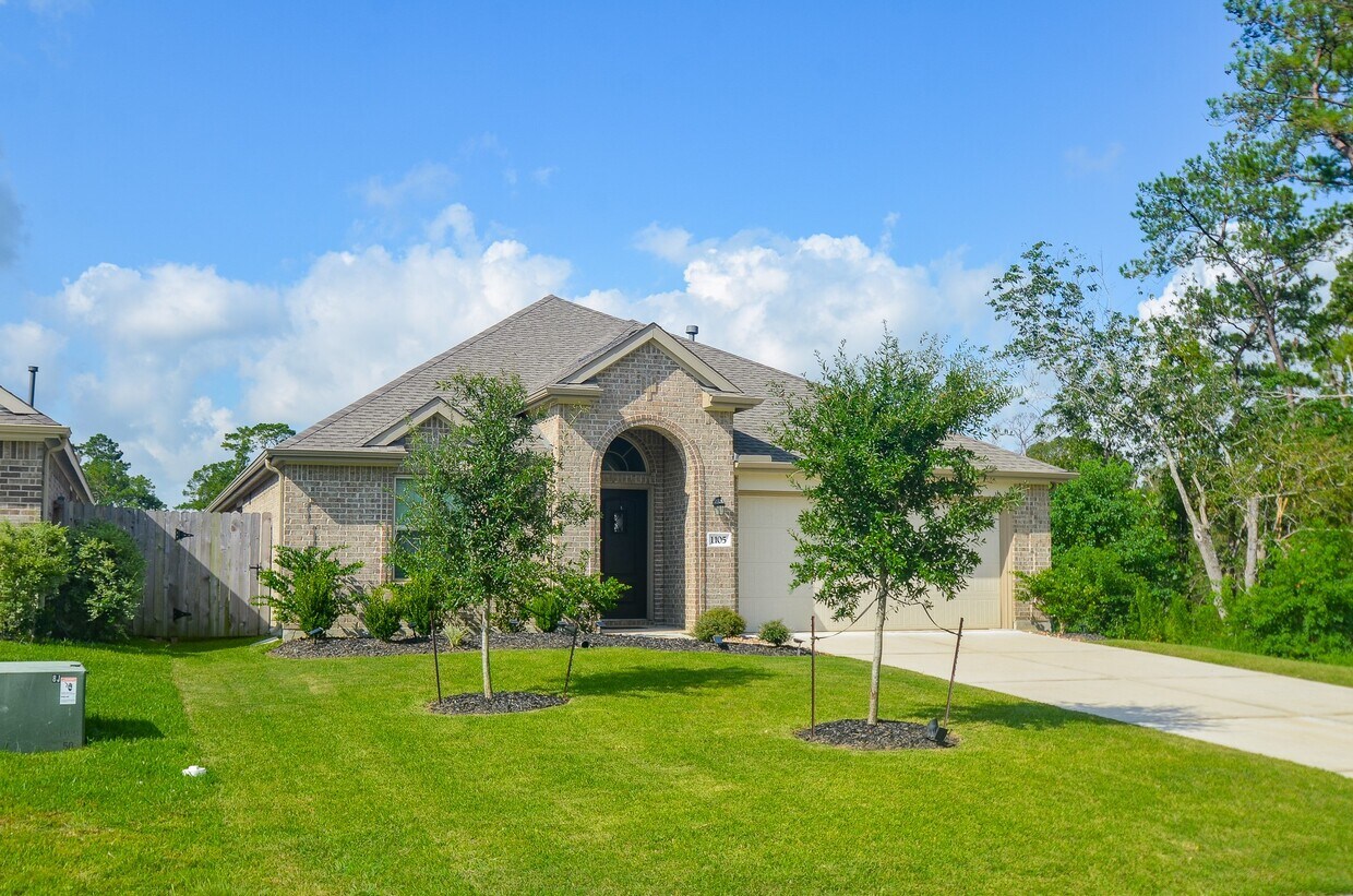 Foto principal - 1105 Breech Dr