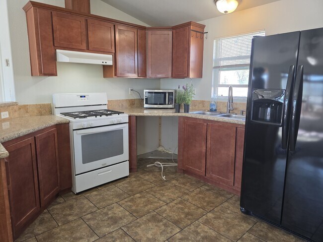 Foto del edificio - 560 Canal St