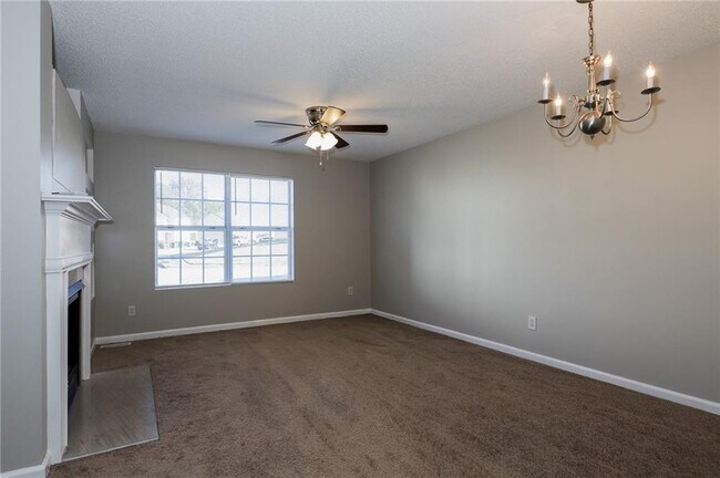 Foto del edificio - 5245 Oakley Commons Blvd