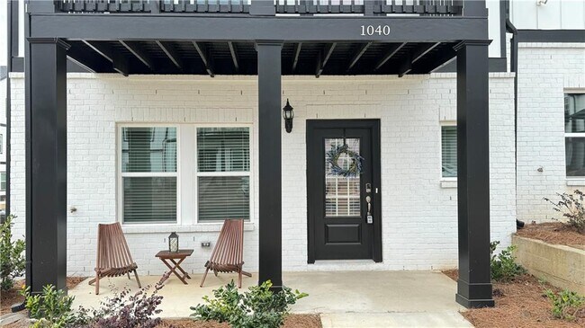 Foto del edificio - 1040 Knoxboro Ln