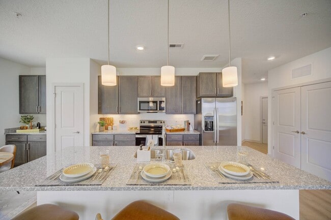 Building Photo - The Enclave at Deer Moss Creek