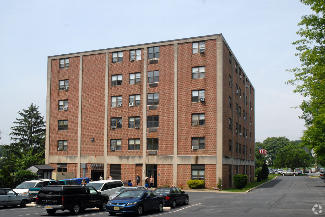 Building Photo - Bartholomew House