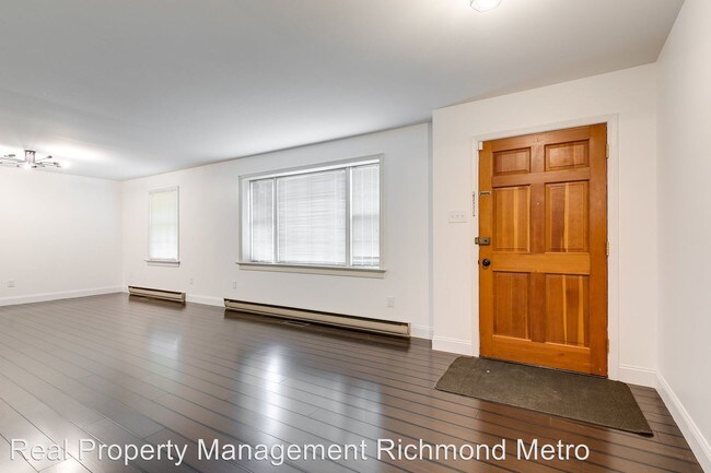 Building Photo - 3 br, 1.5 bath House - 10221 Sauna Drive