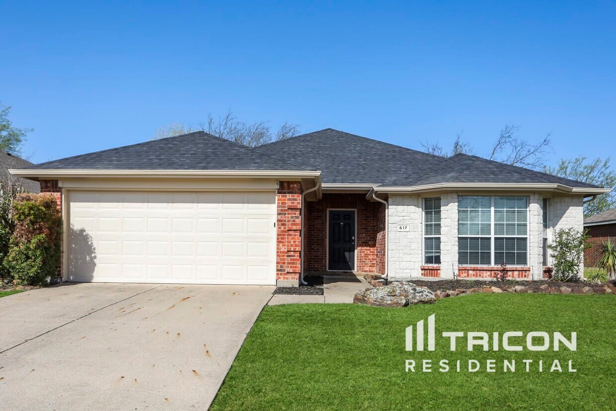 Primary Photo - 617 Preston Drive Royse City TX