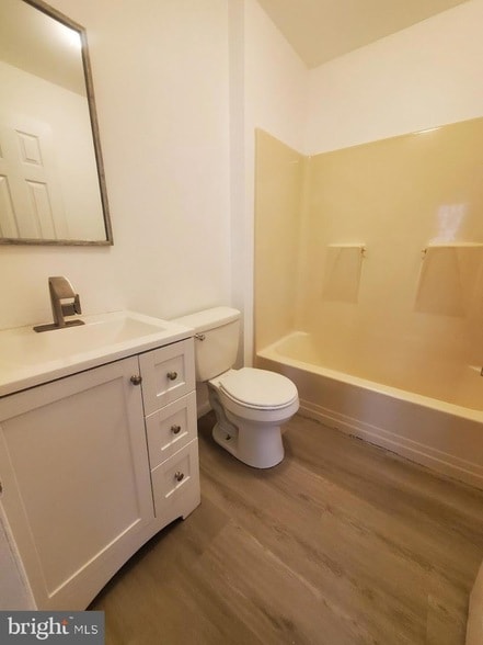 Foto del edificio - 72 Peony St