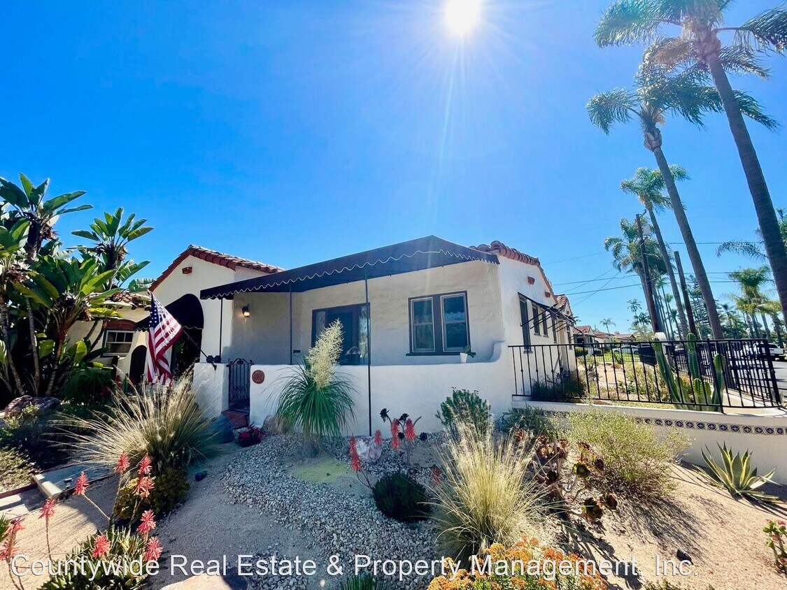 Foto principal - 3 br, 2 bath House - 4888 Kensington Dr.