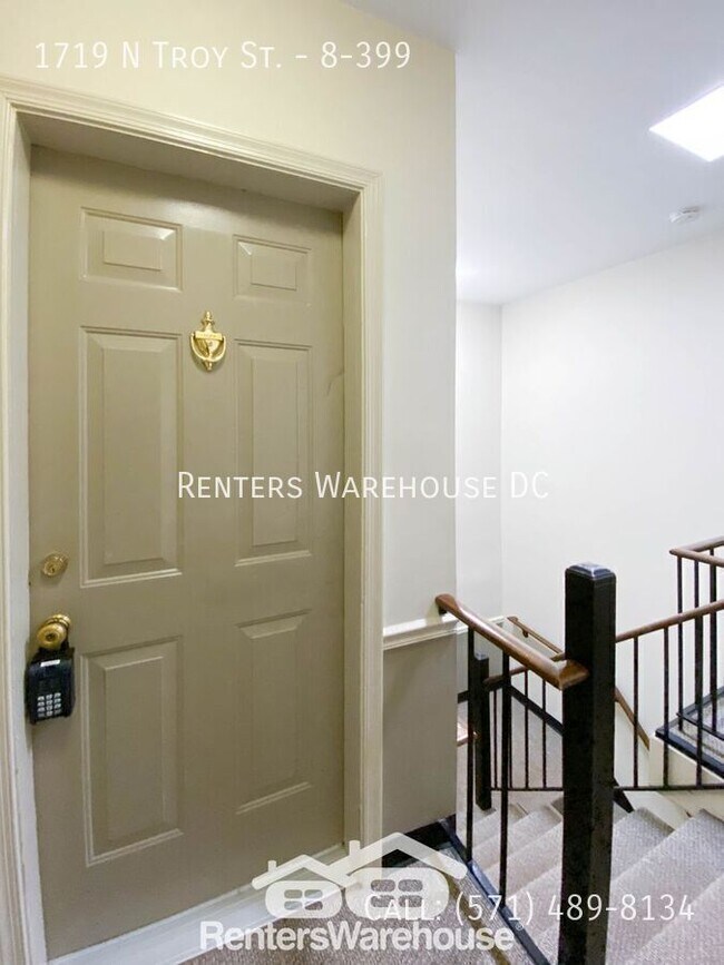 Foto del edificio - 1719 N Troy St