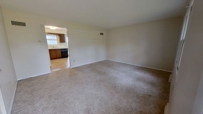 Building Photo - 139 Oak Manor Dr
