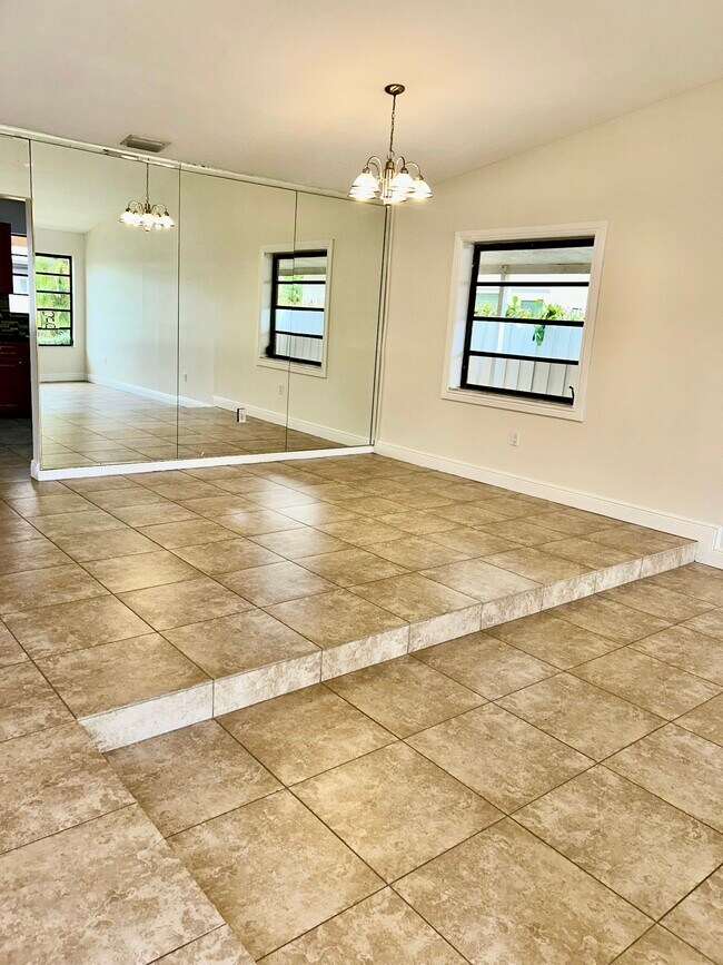 Foto del edificio - 13365 SW 1st Terrace