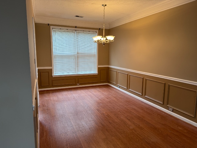 Foto del edificio - 13918 Laurel Trace Dr