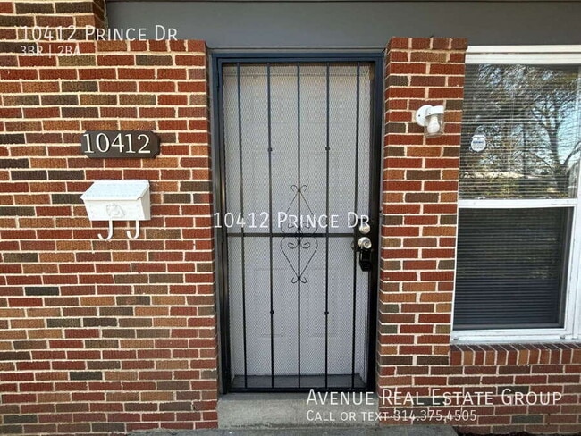 Photo - 10412 Prince Dr House