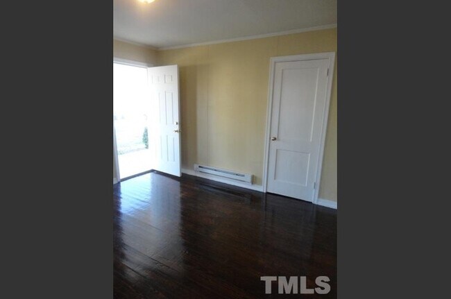 Foto del edificio - 426 Lakeland st