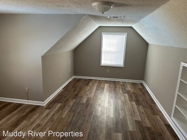 Foto del edificio - 4 br, 2 bath House - 1600 Town And Country Dr