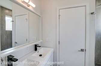 Building Photo - 1801 Willington St