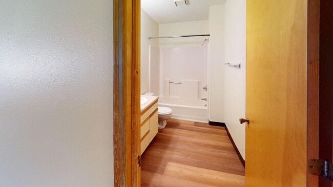 Foto del edificio - Delaware Duplex 805-807