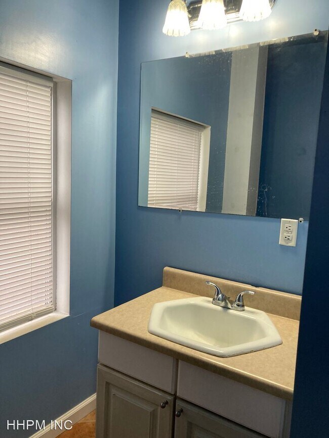 Foto del edificio - 3 br, 2 bath House - 419 East Lelia Street
