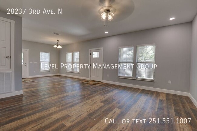 Building Photo - 28237 3rd Ave