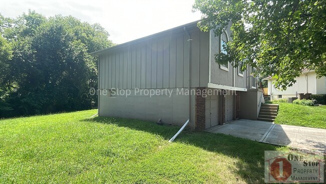 Foto del edificio - 17311 E 51st St Ct S