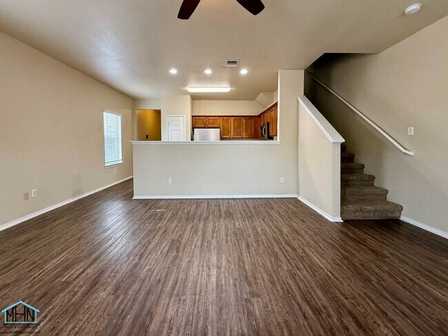 Foto del edificio - 5807 Golf Bend