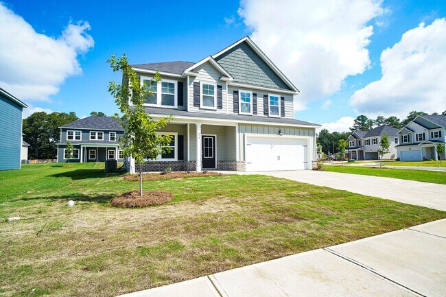 Foto del edificio - New in John's' Landing!  Gorgeous 5 / 3, a...