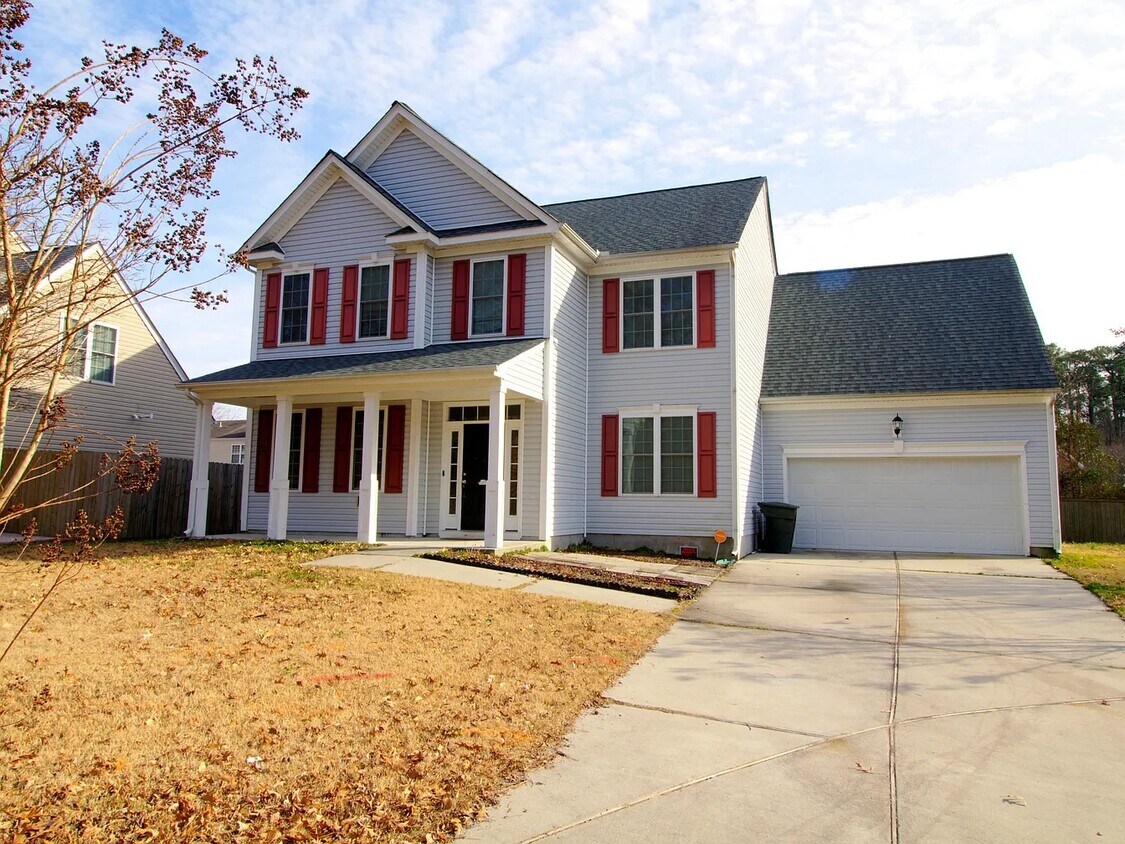 Primary Photo - 11 Ironwood Way