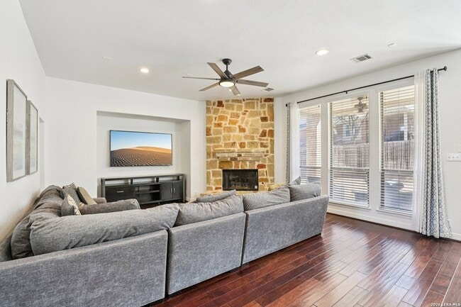 Building Photo - 21706 Miranda Hill