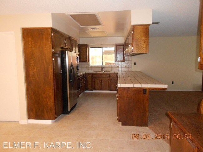 Building Photo - 3 br, 2 bath House - 7905 SHETLAND DR