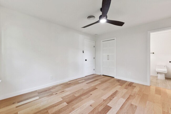 Foto del edificio - 11900 Dove Haven Dr
