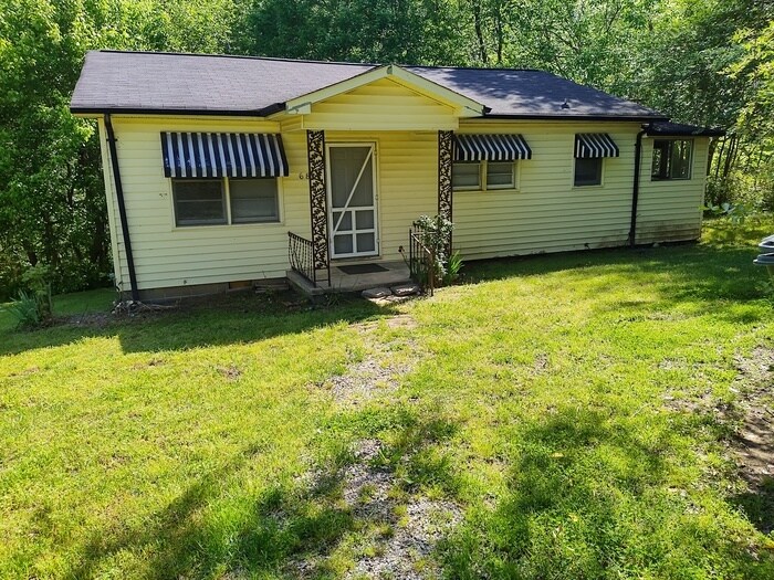 Primary Photo - 680 Central Dr NW