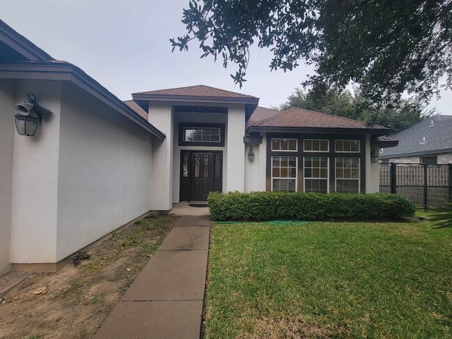 Foto del edificio - 2012 Dona Luz Dr