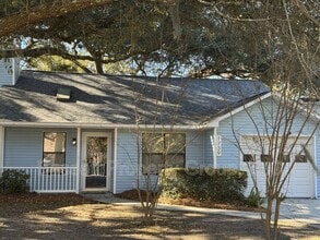 Building Photo - 1739 River Front Dr