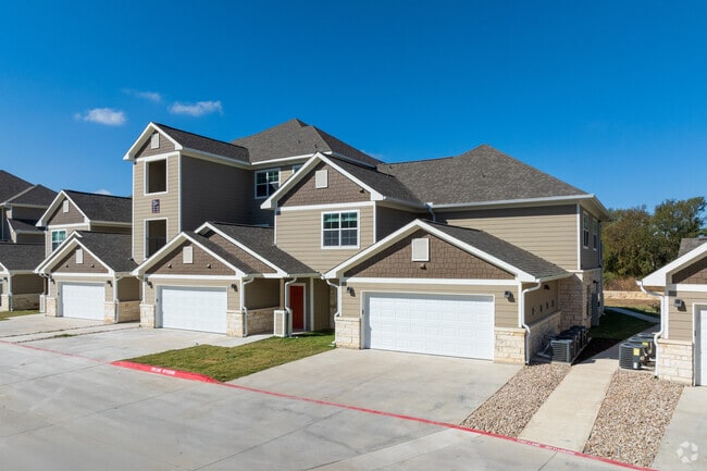 Building Photo - Village at Pepper Creek Apartments