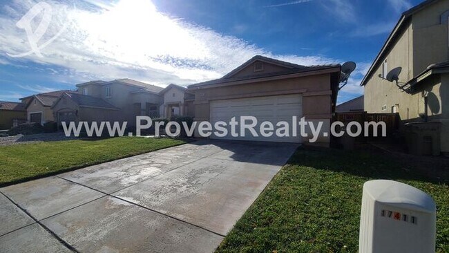 Building Photo - 3 Bedroom 2 Bath Hesperia Home!!!!