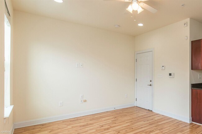 Foto del edificio - 2 br, 2 bath Triplex - 1935 N 7TH ST Unit 2