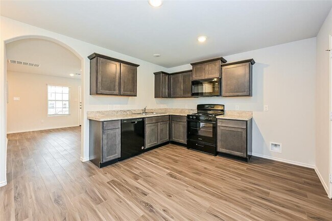 Building Photo - 2329 Blue Opal Ln