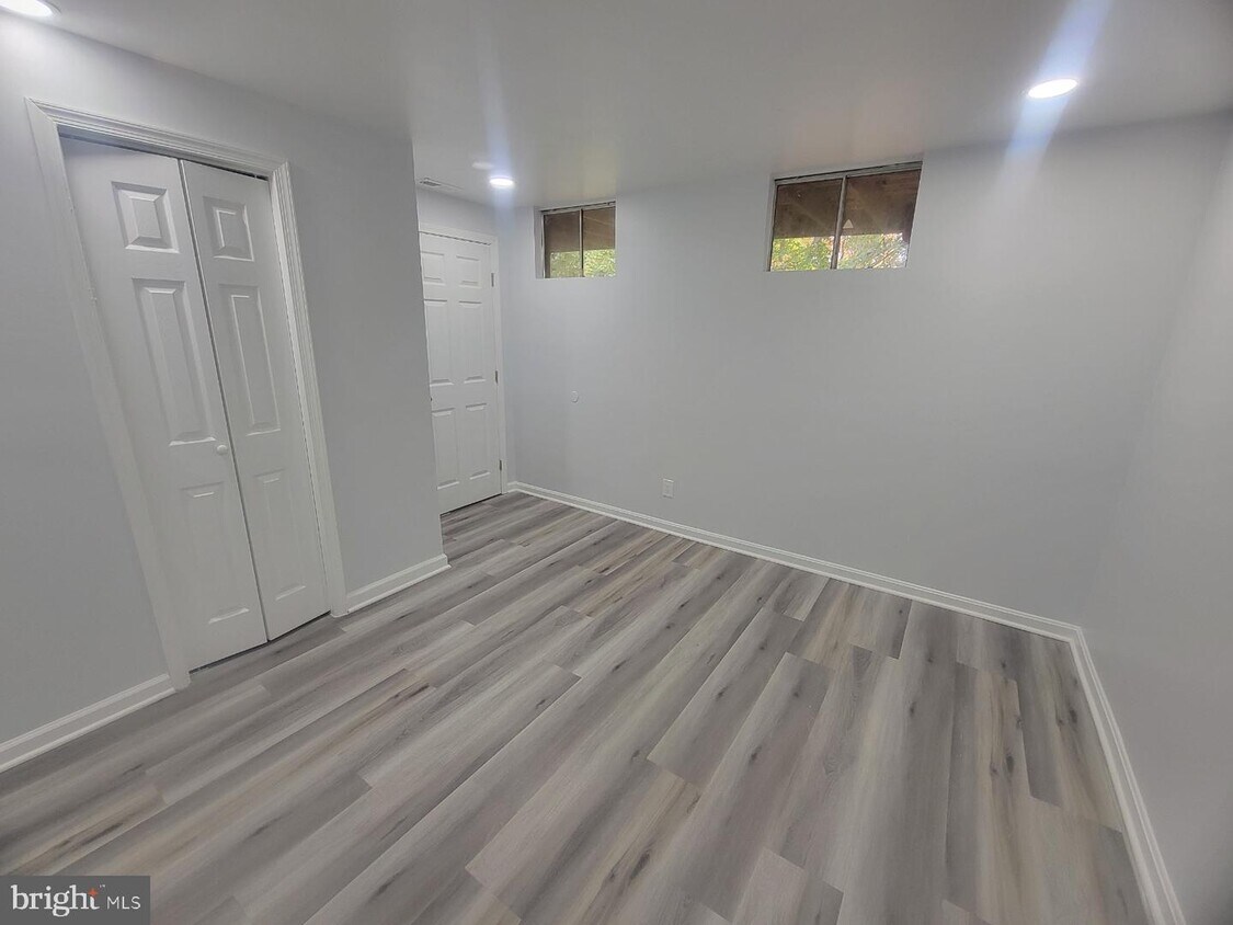 4161 Waterway Dr, Montclair, VA 22025 House Rental in Montclair, VA