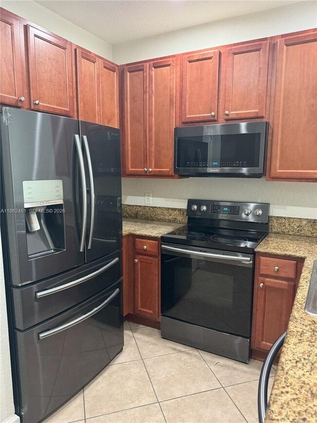 Foto del edificio - 1048 NE 30th Ave