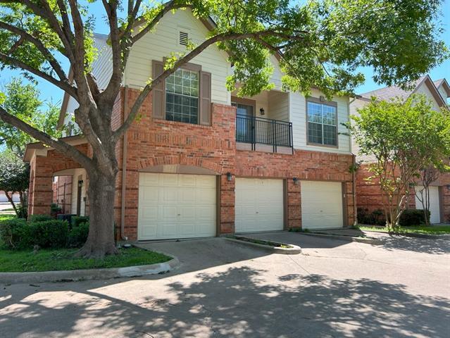 Foto principal - 2524 Preston Rd
