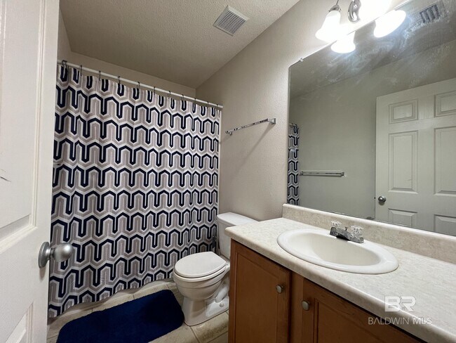 Foto del edificio - 104 Kemper Ln